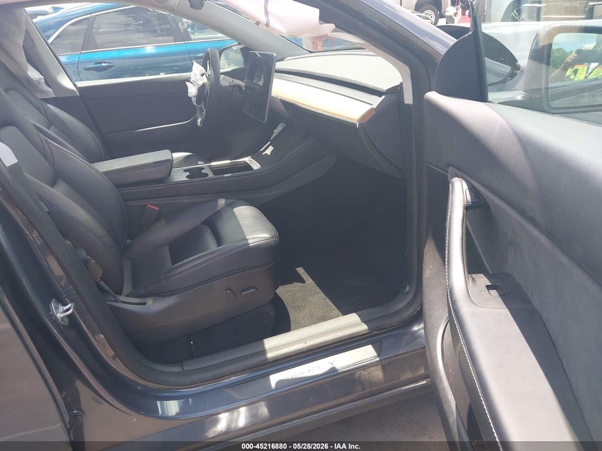 2021 Tesla Model y VIN 5YJYGDEE5MF259701 IAAI salvage auction — FRONT END, Salvage Title, sold $5,475 on 2026-07-09 (photo 5)