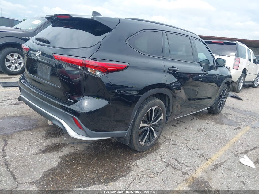 2021 Toyota Highlander VIN 5TDLZRAH7MS089256 IAAI salvage auction — FRONT END, Salvage Title, sold $10,300 on 2026-07-30 (photo 4)