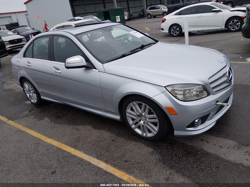 2009 Mercedes-benz C class VIN WDDGF54X19R069229 IAAI salvage auction — WATER/FLOOD, Salvage (South Carolina), sold $375 on 2026-07-08 (photo 1)