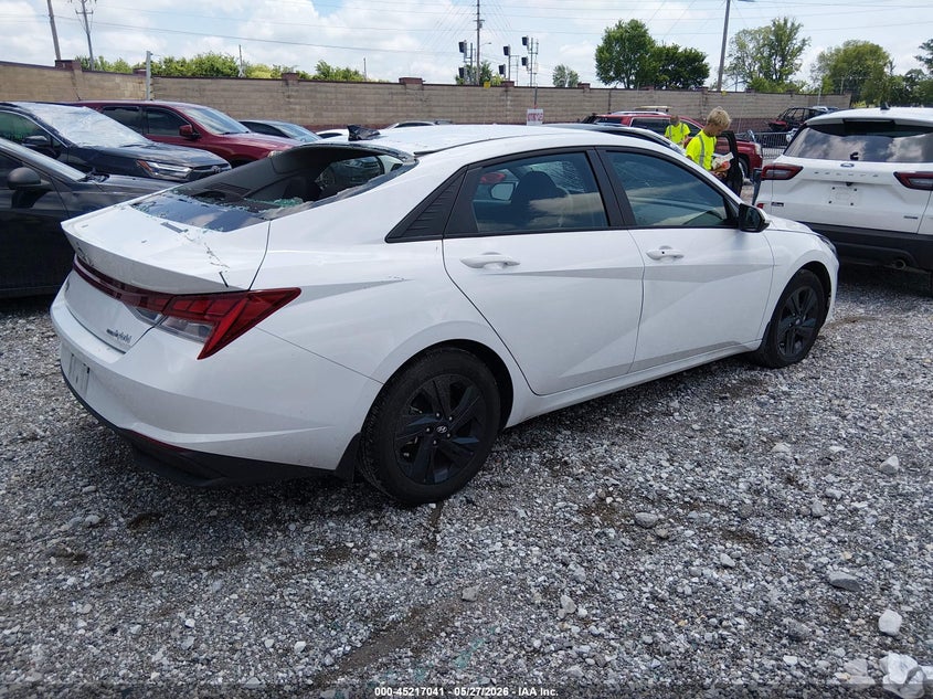 2022 Hyundai Elantra VIN KMHLM4AJ6NU023584 IAAI salvage auction — HAIL, Salvage Title, sold $4,450 on 2026-07-13 (photo 4)