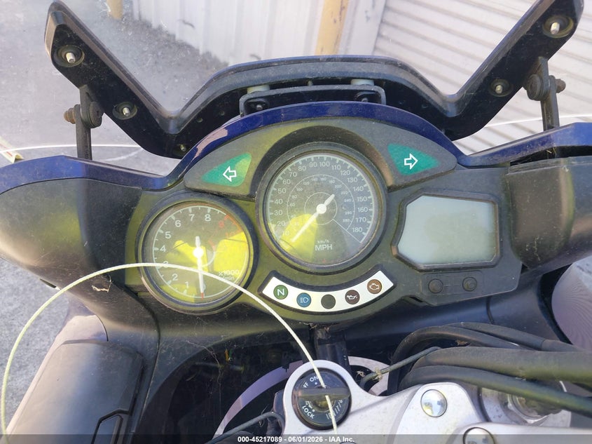 2005 Yamaha Fjr1300 VIN JYARP07Y45A000479 IAAI salvage auction — NORMAL WEAR, Salvage (California), sold $775 on 2026-07-13 (photo 7)