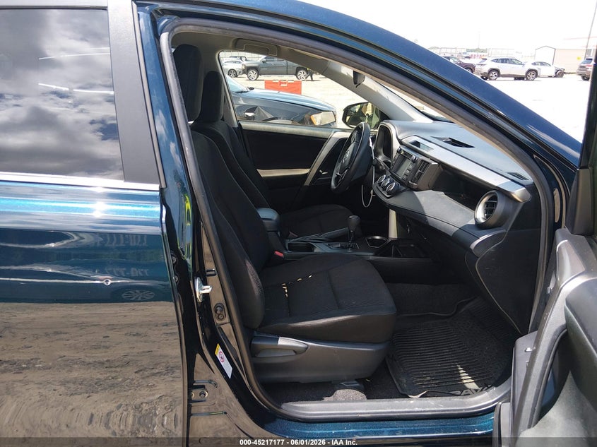 2018 Toyota Rav 4 VIN JTMZFREV3JJ731502 IAAI salvage auction — FRONT END, Salvage Title, sold $4,050 on 2026-07-16 (photo 5)