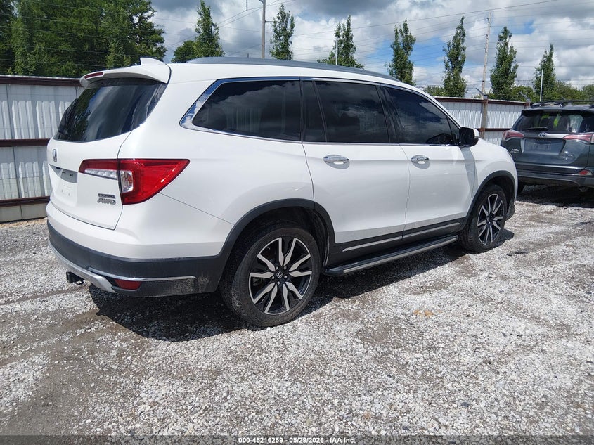 2020 Honda Pilot VIN 5FNYF6H66LB003908 IAAI salvage auction — HAIL, Salvage Title, sold $12,500 on 2026-08-17 (photo 4)
