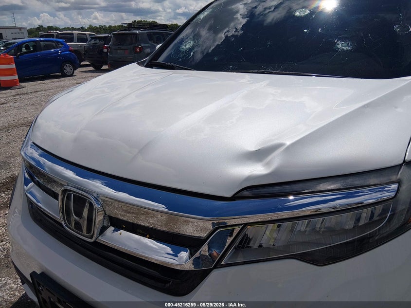 2020 Honda Pilot VIN 5FNYF6H66LB003908 IAAI salvage auction — HAIL, Salvage Title, sold $12,500 on 2026-08-17 (photo 6)