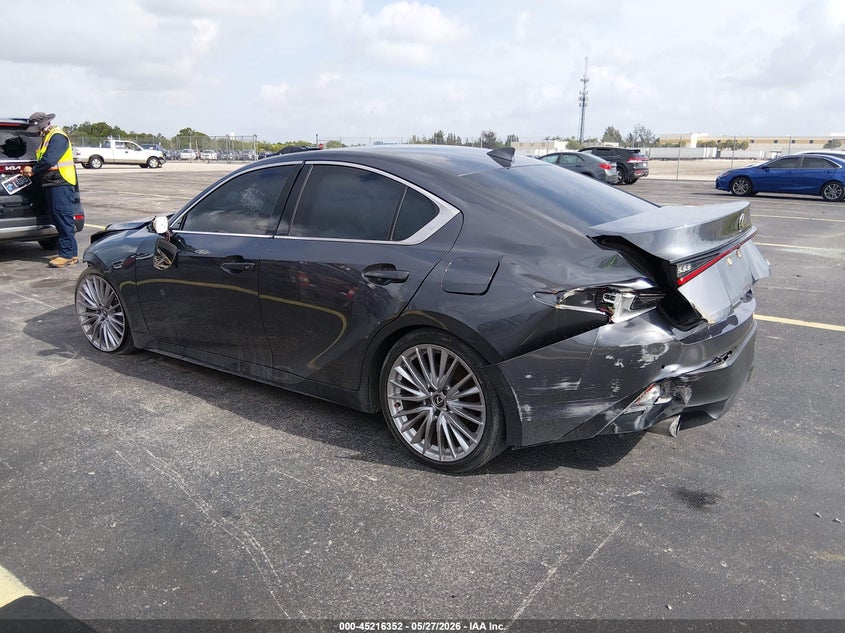 2023 Lexus Is VIN JTHDA1D25P5125068 IAAI salvage auction — LEFT SIDE, Salvage Title, sold $7,000 on 2026-07-23 (photo 3)