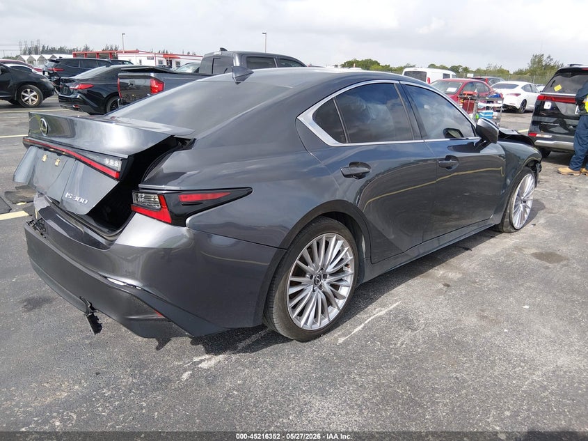 2023 Lexus Is VIN JTHDA1D25P5125068 IAAI salvage auction — LEFT SIDE, Salvage Title, sold $7,000 on 2026-07-23 (photo 4)