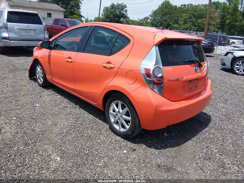 2014 Toyota Prius c VIN JTDKDTB31E1074454 IAAI salvage auction — FRONT END, Salvage Title, sold $650 on 2026-07-14 (photo 3)