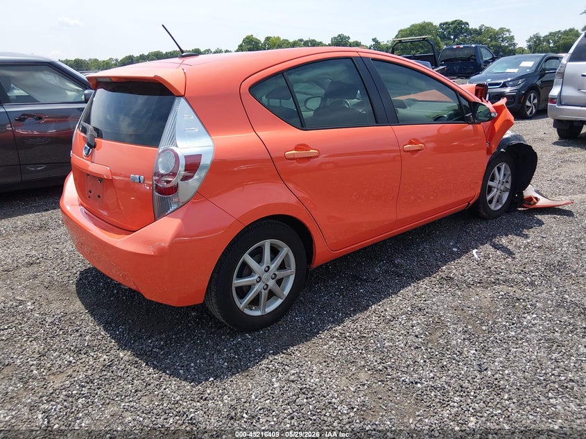 2014 Toyota Prius c VIN JTDKDTB31E1074454 IAAI salvage auction — FRONT END, Salvage Title, sold $650 on 2026-07-14 (photo 4)