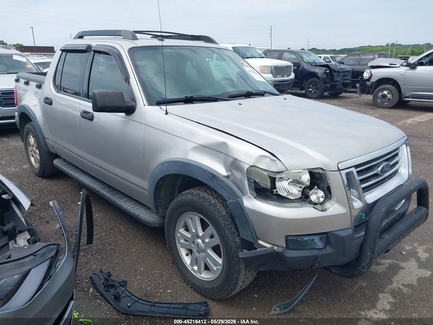 2008 Ford Explorer sport trac VIN 1FMEU51E98UA90332 IAAI salvage auction — RIGHT FRONT, Clear (Oklahoma), sold $1,300 on 2026-07-09 (photo 1)