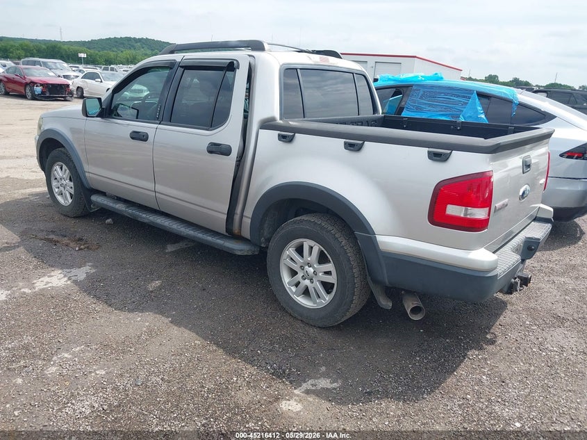 2008 Ford Explorer sport trac VIN 1FMEU51E98UA90332 IAAI salvage auction — RIGHT FRONT, Clear (Oklahoma), sold $1,300 on 2026-07-09 (photo 3)