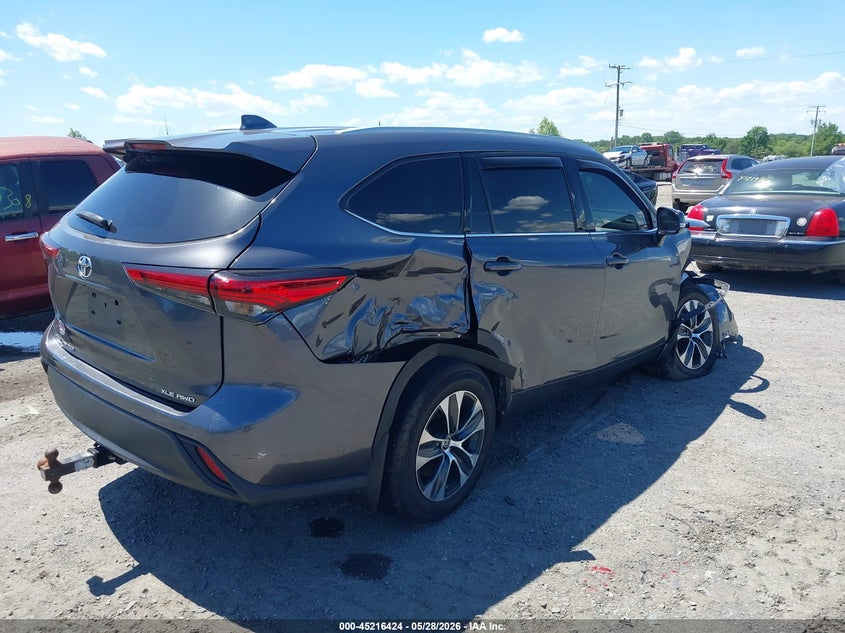 2022 Toyota Highlander VIN 5TDGZRBH7NS175894 IAAI salvage auction — RIGHT FRONT, Salvage Title, sold $10,975 on 2026-07-14 (photo 4)