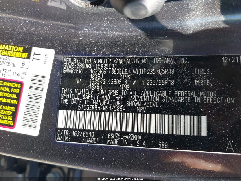 2022 Toyota Highlander VIN 5TDGZRBH7NS175894 IAAI salvage auction — RIGHT FRONT, Salvage Title, sold $10,975 on 2026-07-14 (photo 9)