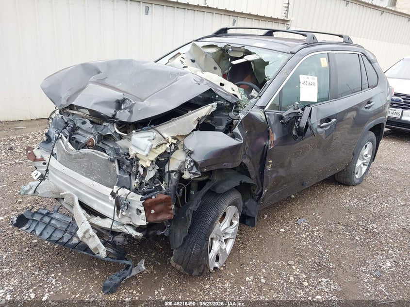 2020 Toyota Rav 4 VIN 2T3W1RFVXLW071950 IAAI salvage auction — FRONT END, Salvage (Texas), sold $2,700 on 2026-07-27 (photo 2)