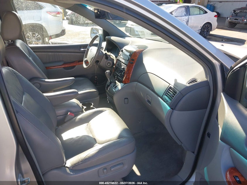 2010 Toyota Sienna VIN 5TDYK4CC4AS318843 IAAI salvage auction — FRONT END, Salvage (California), sold $1,150 on 2026-07-09 (photo 5)