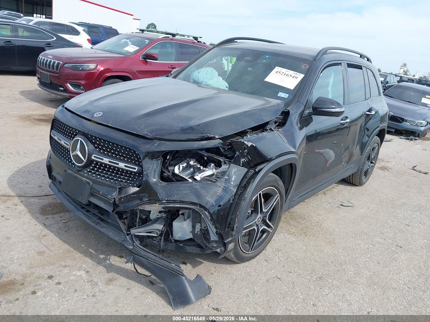 2024 Mercedes-benz Glb VIN W1N4M4GB0RW353474 IAAI salvage auction — SIDE, Salvage Title, sold $8,300 on 2026-07-11 (photo 2)