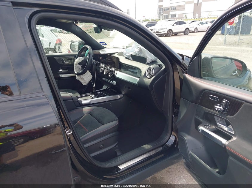 2024 Mercedes-benz Glb VIN W1N4M4GB0RW353474 IAAI salvage auction — SIDE, Salvage Title, sold $8,300 on 2026-07-11 (photo 5)