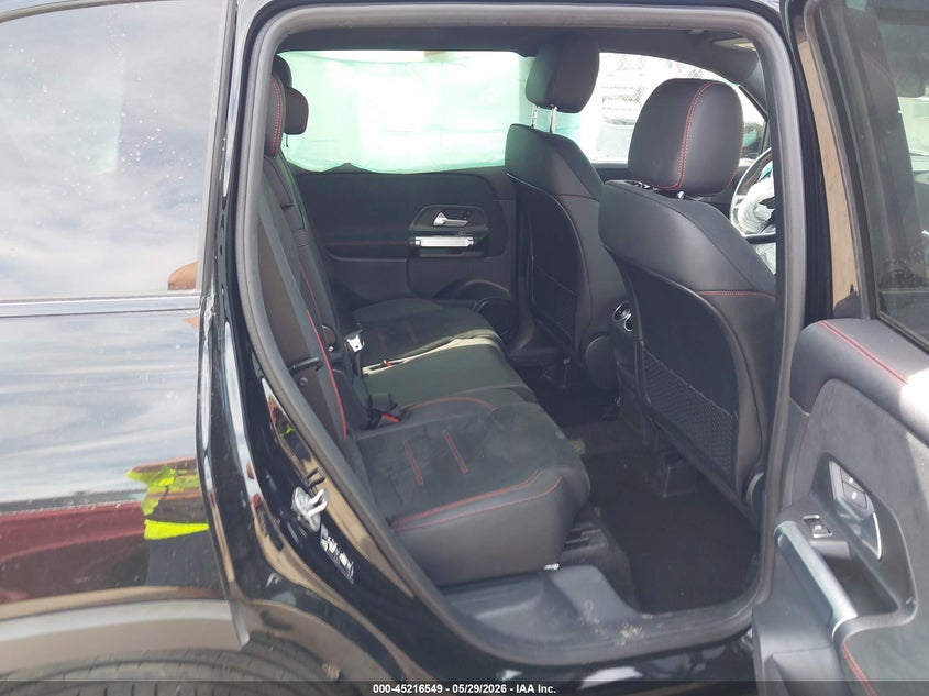 2024 Mercedes-benz Glb VIN W1N4M4GB0RW353474 IAAI salvage auction — SIDE, Salvage Title, sold $8,300 on 2026-07-11 (photo 8)