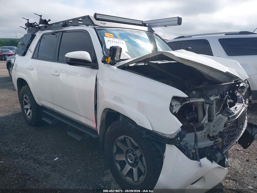 2023 Toyota 4runner VIN JTEPU5JR0P6200960 IAAI salvage auction — FRONT END, Clear (Oklahoma), sold $12,400 on 2026-08-01 (photo 1)