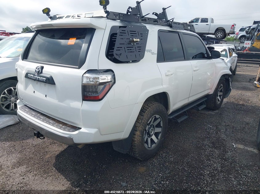 2023 Toyota 4runner VIN JTEPU5JR0P6200960 IAAI salvage auction — FRONT END, Clear (Oklahoma), sold $12,400 on 2026-08-01 (photo 4)