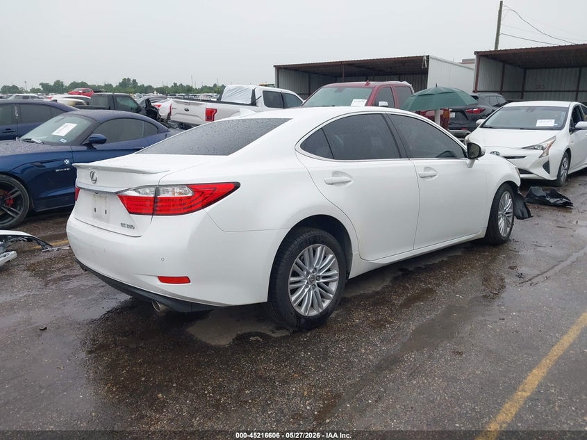 2015 Lexus ES VIN JTHBK1GGXF2207597 IAAI salvage auction — FRONT END, Salvage (Texas), sold $3,100 on 2026-07-29 (photo 4)