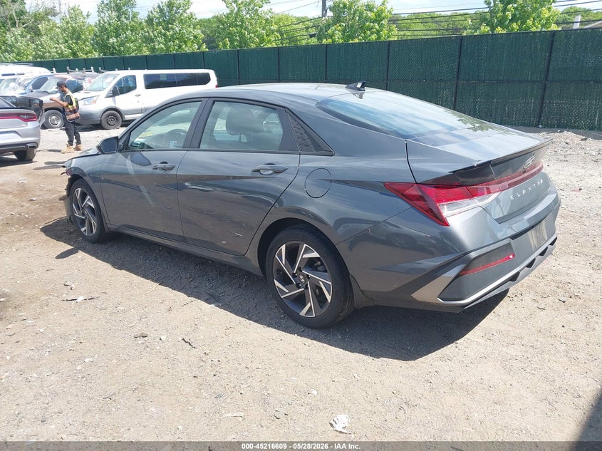 2025 Hyundai Elantra VIN KMHLM4DG0SU021129 IAAI salvage auction — FRONT END, Salvage Title, sold $5,850 on 2026-07-21 (photo 3)