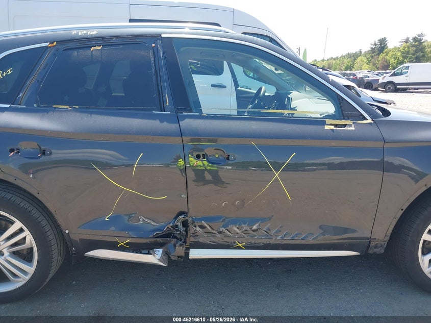2018 Audi Q5 VIN WA1BNAFY8J2210522 IAAI salvage auction — RIGHT SIDE, Salvage (Massachusetts), sold $6,200 on 2026-07-24 (photo 6)