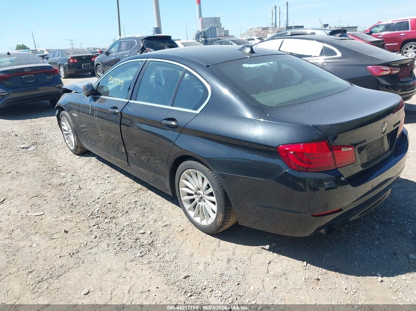 2013 BMW 5 series VIN WBAFU7C58DDU77186 IAAI salvage auction — FRONT END, Clear (Indiana), sold $1,050 on 2026-07-22 (photo 3)