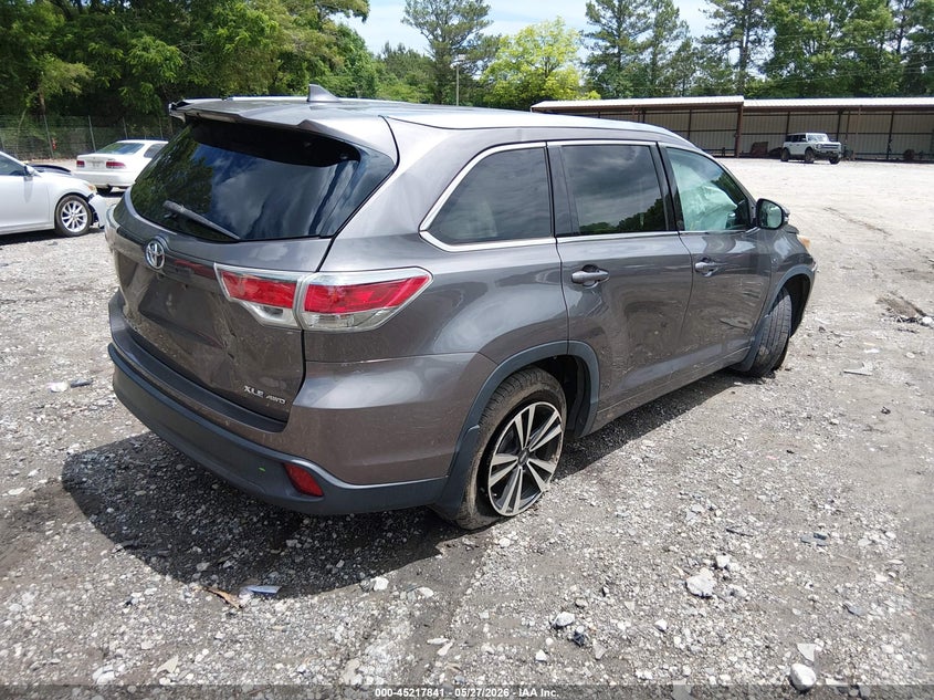 2016 Toyota Highlander VIN 5TDJKRFHXGS356205 IAAI salvage auction — ROLLOVER, Salvage (Georgia), sold $3,000 on 2026-07-17 (photo 4)