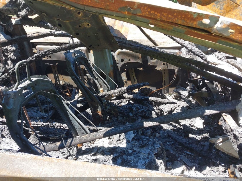 2024 Tesla Cybertruck VIN 7G2CEHED9RA056777 IAAI salvage auction — BURN, Salvage Title, sold $150 on 2026-07-20 (photo 5)