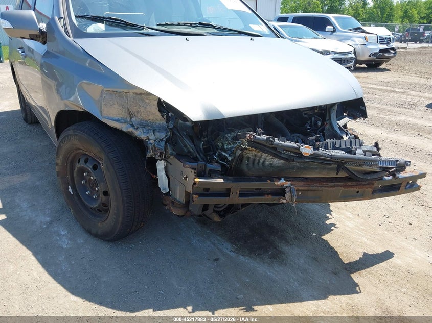 2011 Kia SEDONA VIN KNDMG4C78B6406623 IAAI salvage auction — FRONT END, Mv-907A (New York), sold $450 on 2026-07-07 (photo 6)