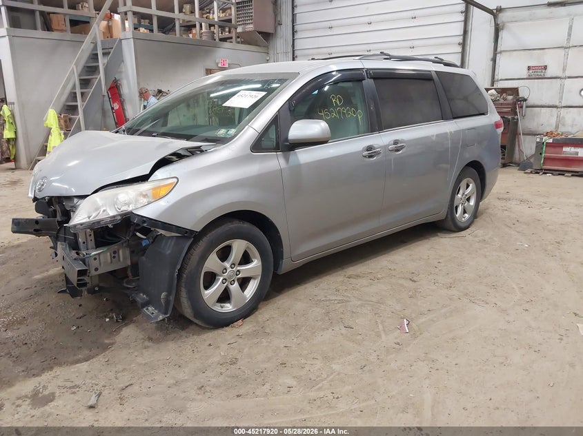 2013 Toyota Sienna VIN 5TDKK3DC1DS403593 IAAI salvage auction — FRONT END, Salvage Title, sold $2,200 on 2026-07-16 (photo 2)