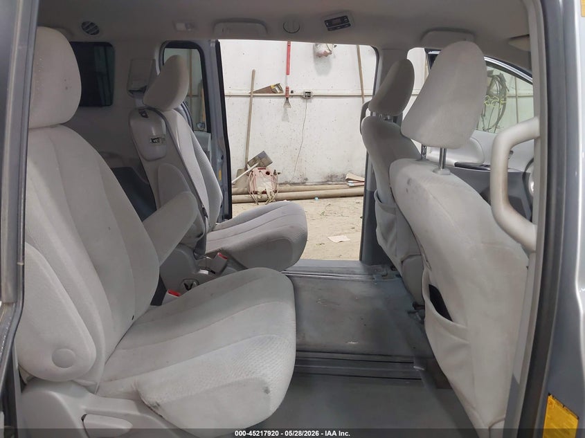 2013 Toyota Sienna VIN 5TDKK3DC1DS403593 IAAI salvage auction — FRONT END, Salvage Title, sold $2,200 on 2026-07-16 (photo 8)
