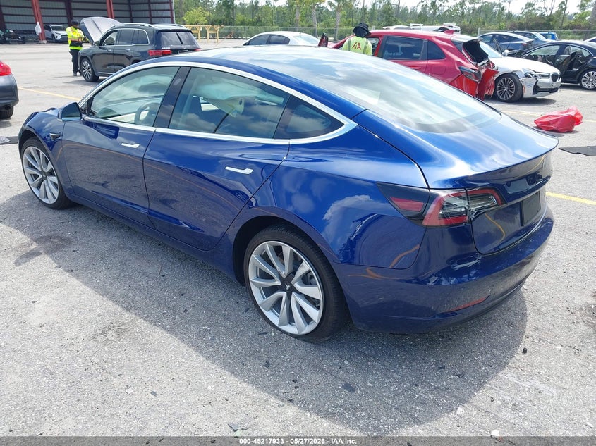 2020 Tesla Model 3 VIN 5YJ3E1EBXLF648028 IAAI salvage auction — RIGHT SIDE, Salvage Title, sold $4,750 on 2026-07-06 (photo 3)