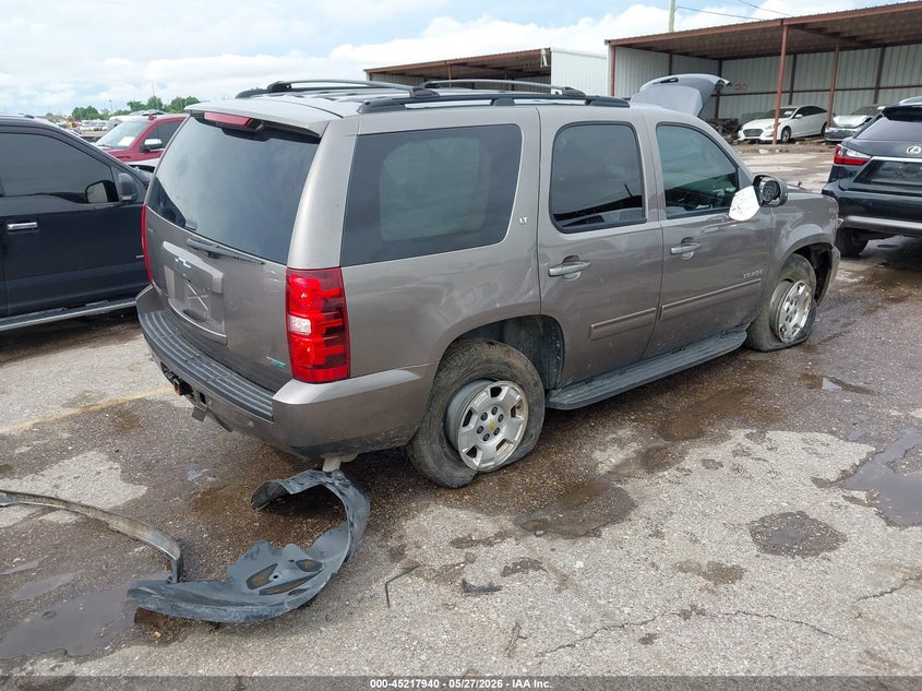 2012 Chevrolet Tahoe VIN 1GNSCBE06CR285721 IAAI salvage auction — RIGHT FRONT, Salvage Title, sold $2,025 on 2026-07-22 (photo 4)