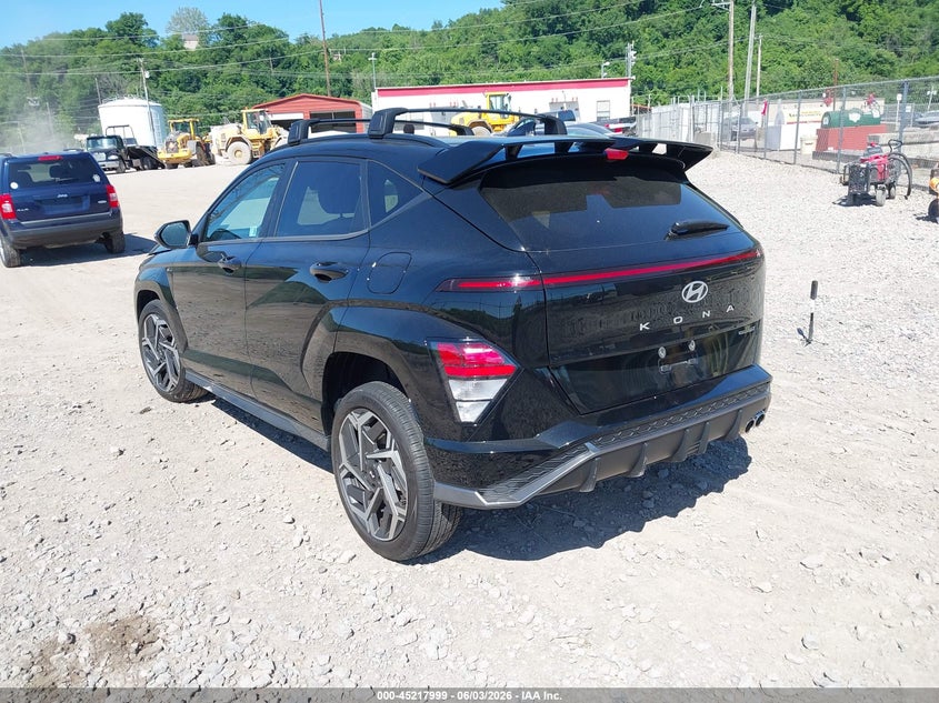 2025 Hyundai Kona VIN KM8HBCA3XSU191621 IAAI salvage auction — RIGHT FRONT, Salvage Title, sold $8,200 on 2026-07-28 (photo 3)