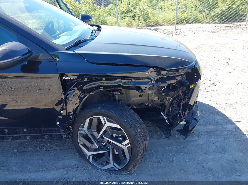 2025 Hyundai Kona VIN KM8HBCA3XSU191621 IAAI salvage auction — RIGHT FRONT, Salvage Title, sold $8,200 on 2026-07-28 (photo 6)