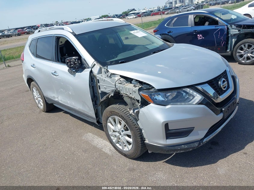 2017 Nissan Rogue VIN JN8AT2MV7HW250393 IAAI salvage auction — RIGHT FRONT, Salvage (Minnesota), sold $2,400 on 2026-07-27 (photo 1)