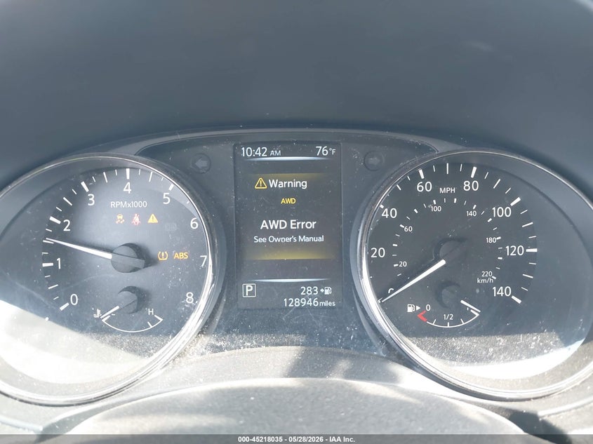 2017 Nissan Rogue VIN JN8AT2MV7HW250393 IAAI salvage auction — RIGHT FRONT, Salvage (Minnesota), sold $2,400 on 2026-07-27 (photo 7)