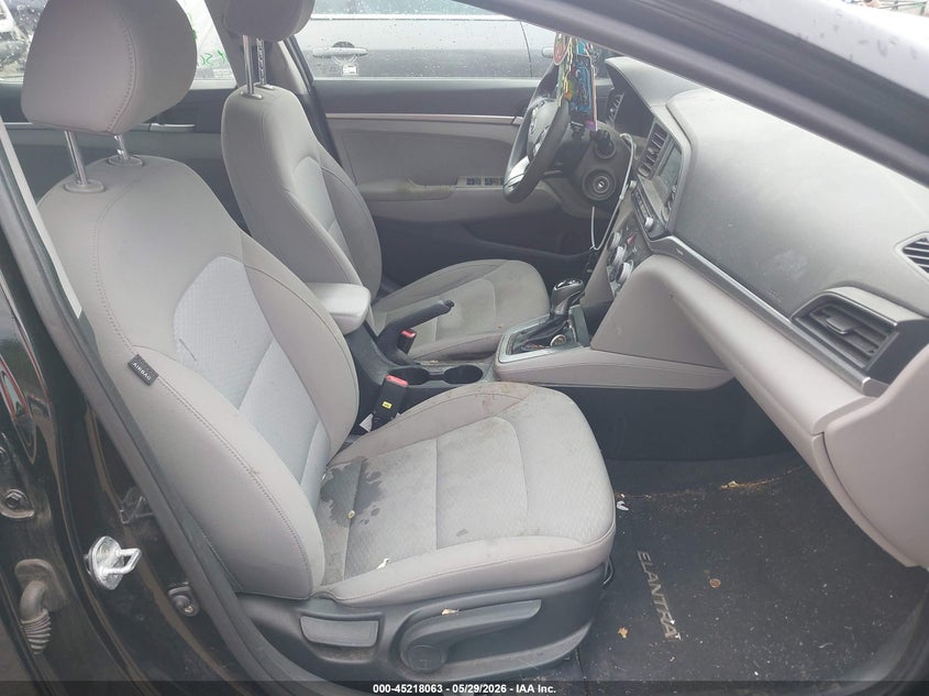 2019 Hyundai Elantra VIN KMHD74LFXKU759069 IAAI salvage auction — FRONT END, Salvage Title, sold $1,550 on 2026-07-10 (photo 5)