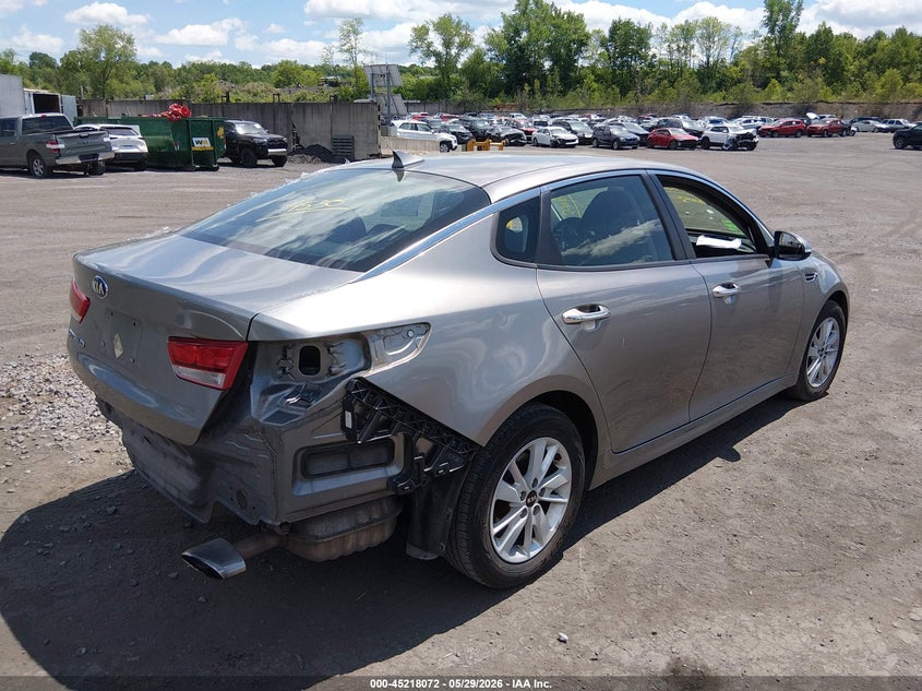 2018 Kia Optima VIN 5XXGT4L3XJG216442 IAAI salvage auction — REAR END, Salvage (Pennsylvania), sold $1,000 on 2026-07-28 (photo 4)