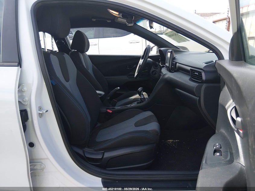2020 Hyundai Veloster VIN KMHTG6AF1LU024606 IAAI salvage auction — HAIL, Original (Texas), sold $2,750 on 2026-07-14 (photo 5)