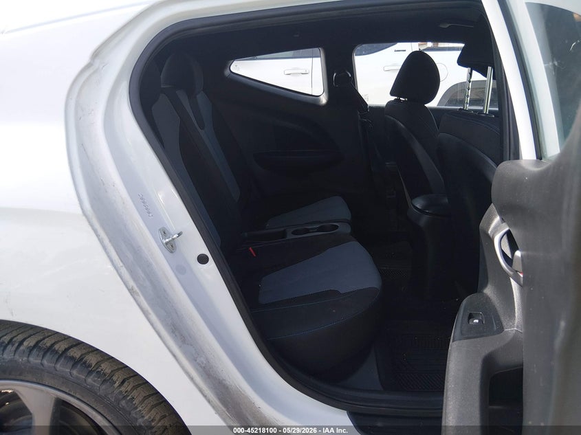2020 Hyundai Veloster VIN KMHTG6AF1LU024606 IAAI salvage auction — HAIL, Original (Texas), sold $2,750 on 2026-07-14 (photo 8)
