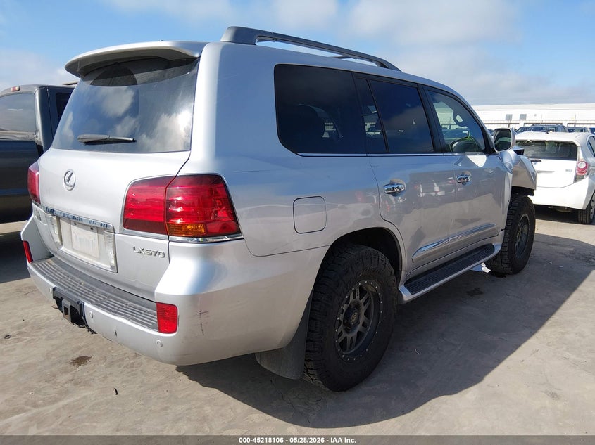 2011 Lexus Lx 570 VIN JTJHY7AX3B4075171 IAAI salvage auction — RIGHT FRONT, Original (Texas), sold $11,450 on 2026-07-21 (photo 4)