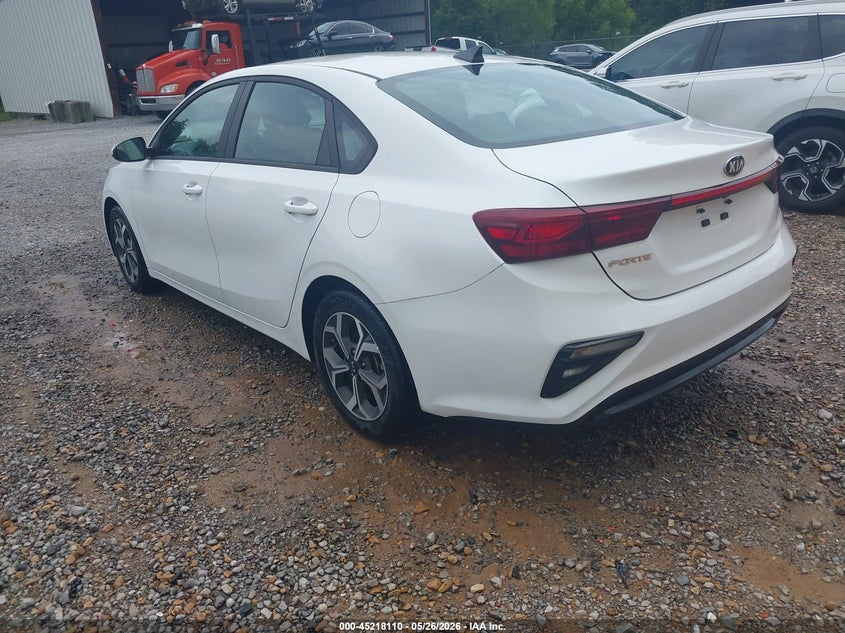 2021 Kia Forte VIN 3KPF24ADXME359964 IAAI salvage auction — ENGINE DAMAGE, Salvage Title, sold $2,375 on 2026-07-10 (photo 3)