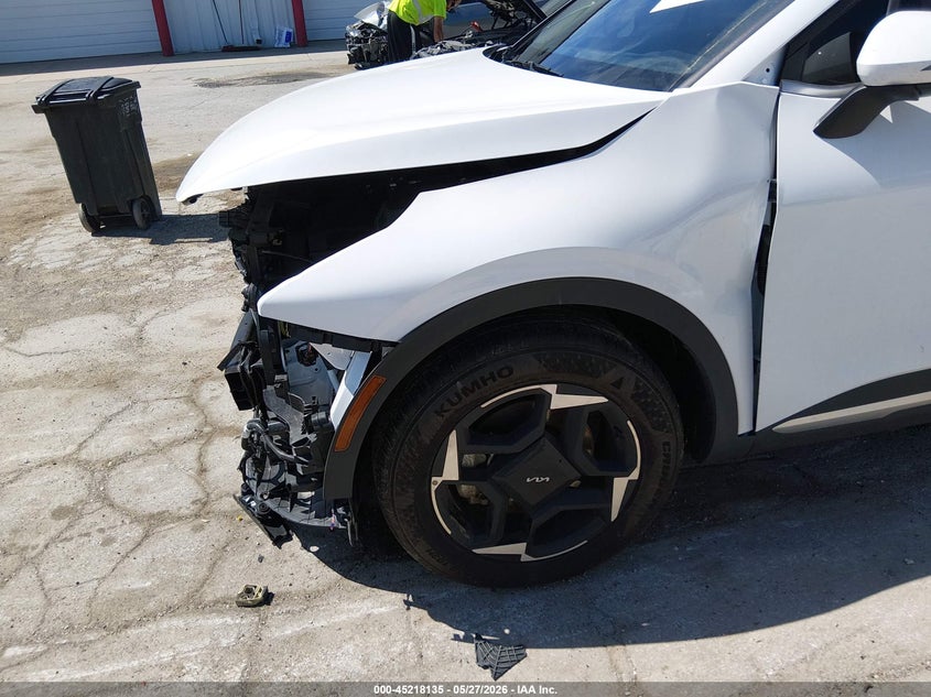 2026 Kia Sportage VIN 5XYK33DF3TG326065 IAAI salvage auction — FRONT END, Salvage Title, sold $11,000 on 2026-07-14 (photo 6)