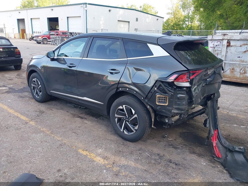 2024 Kia Sportage VIN KNDPUCDG4R7159720 IAAI salvage auction — REAR END, Scrap (Michigan), sold $3,250 on 2026-07-27 (photo 3)
