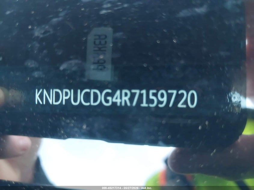 2024 Kia Sportage VIN KNDPUCDG4R7159720 IAAI salvage auction — REAR END, Scrap (Michigan), sold $3,250 on 2026-07-27 (photo 9)