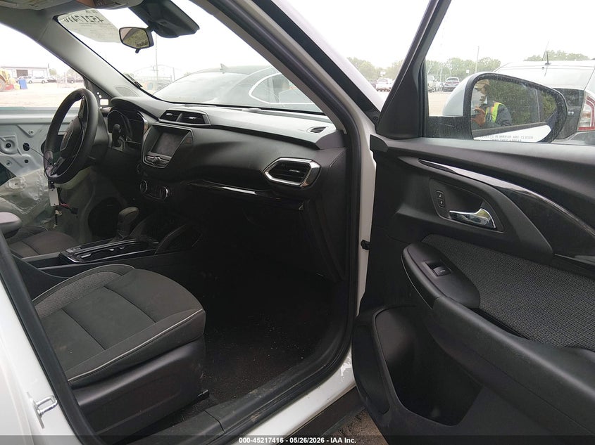 2023 Chevrolet Trailblazer VIN KL79MPS25PB049192 IAAI salvage auction — LEFT SIDE, Salvage (Indiana), sold $3,350 on 2026-07-22 (photo 5)