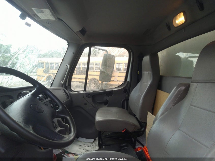 2019 Freightliner M2 106 VIN 3ALACWFC5KDKA9535 IAAI salvage auction — ALL OVER, Wait Title, sold $2,325 on 2026-09-02 (photo 5)