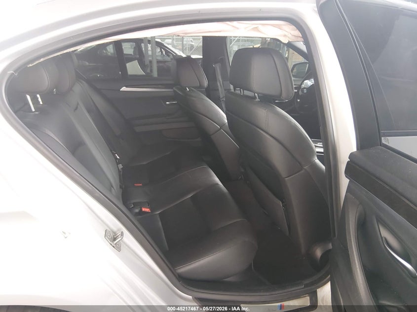 2012 BMW 5er VIN WBAFU7C55CDU60375 IAAI salvage auction — FRONT END, Salvage (Delaware), sold $475 on 2026-07-27 (photo 8)